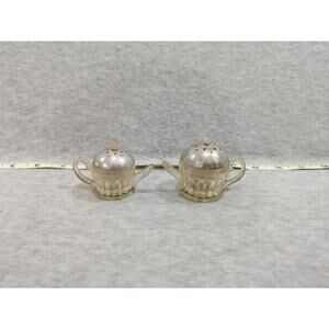 Vintage‎ Salt & Pepper Shaker Set Teapot Design Victorian Style Collection